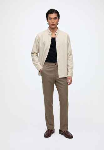 Coupe regular Chemise 'Mill' Kronstadt en blanc : devant