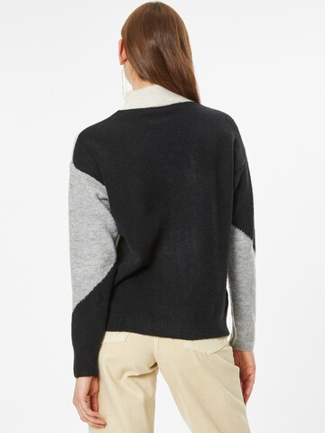 Dorothy Perkins Sweater in Black