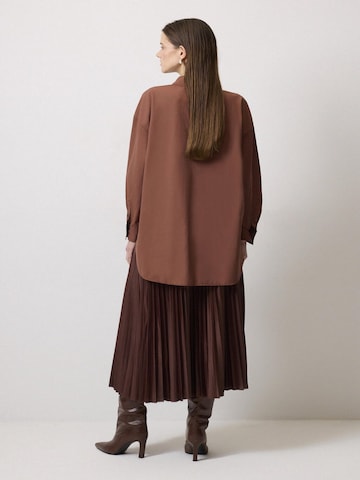 Touche Prive Shirt in Brown