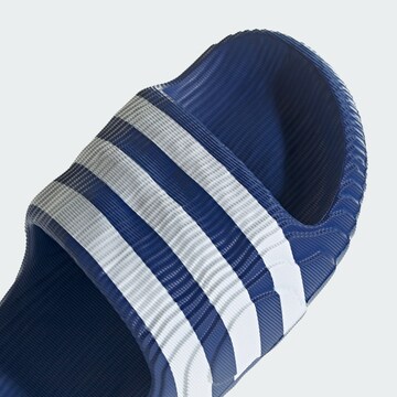 ADIDAS ORIGINALS Pantofle 'Adilette 22' – modrá