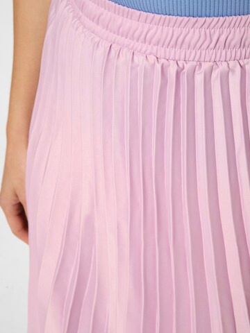Marie Lund Skirt in Pink