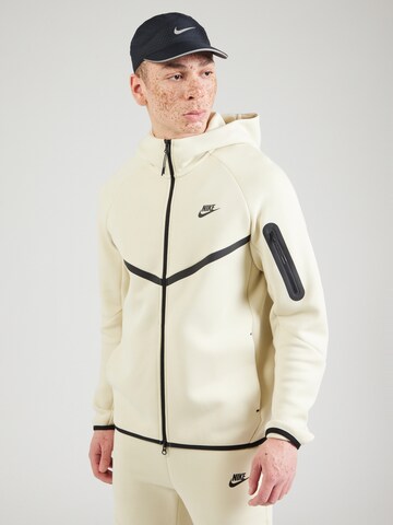 Hanorac 'Tech Fleece' de la Nike Sportswear pe verde: față