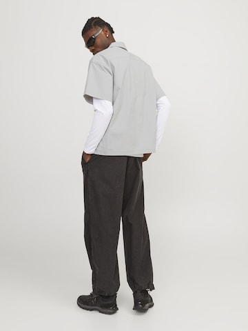 JACK & JONES Comfort Fit Skjorte 'ALTITUDE' i grå