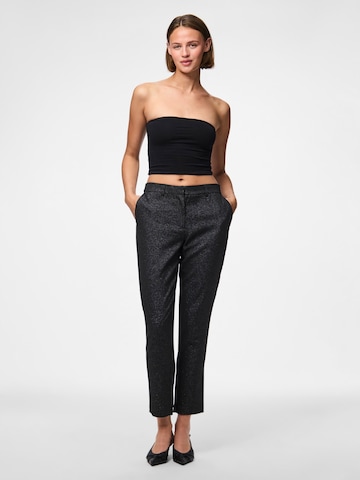 regular Pantaloni 'PCBOSELLA' di PIECES in nero