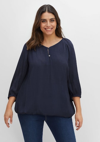 SHEEGO Tunic in Blue: front