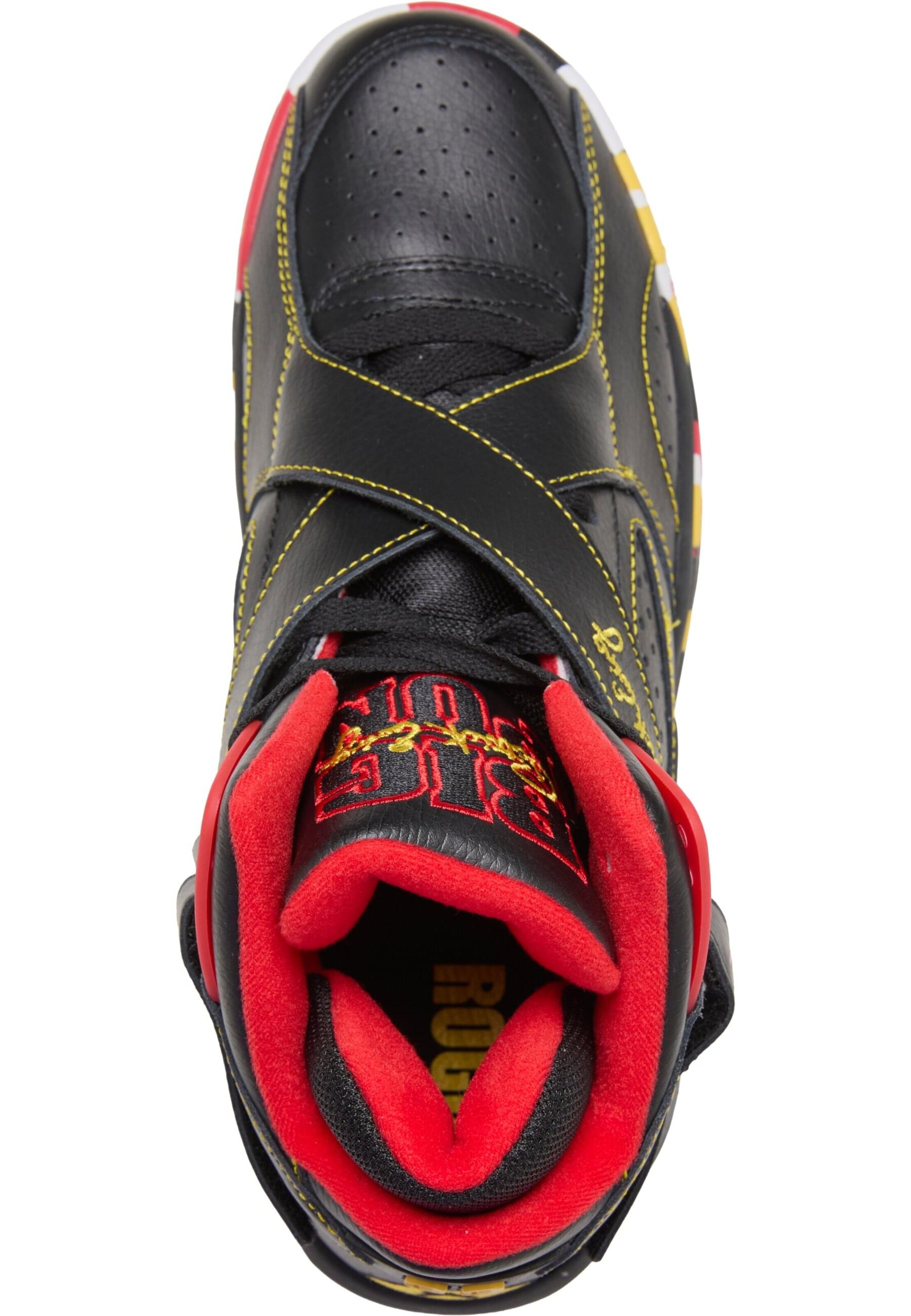 Boots 'Rogue Big Pun' Ewing en noir