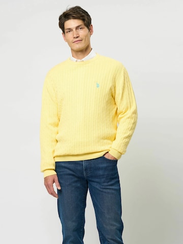 Pull-over 'Mads' U.S. POLO ASSN. en jaune : devant