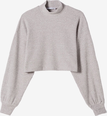 Bershka Sweater in Grey: front