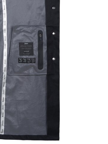 Herno Between-Seasons Coat 'Herno Mantel' in Black