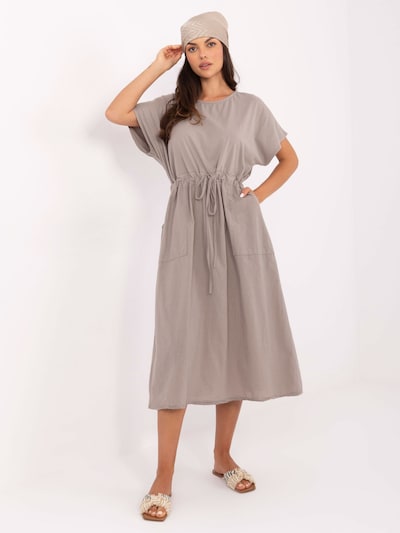 Madnezz House Robe en beige foncé, Vue avec produit