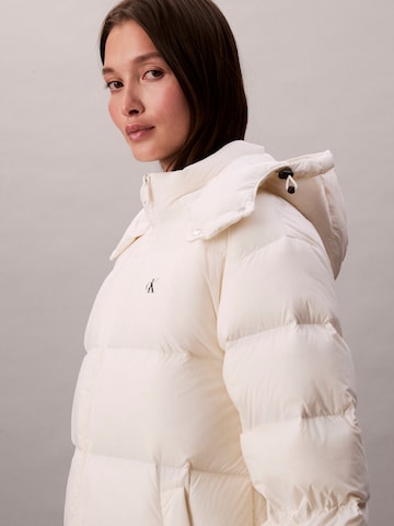 balta Calvin Klein Jeans Žieminis paltas 'ESSENTIAL'