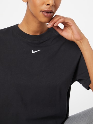 Nike Sportswear T-Shirt 'Essential' in Schwarz