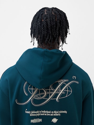 Sweat-shirt Bershka en bleu