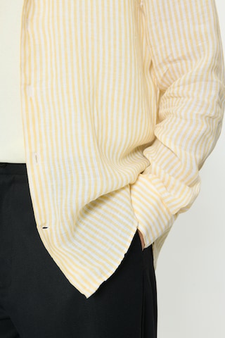 Matinique Regular fit Button Up Shirt 'Marc' in Yellow