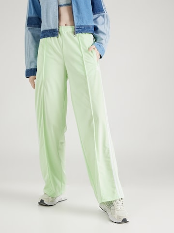 Wide Leg Pantalon 'Firebird' ADIDAS ORIGINALS en vert : devant