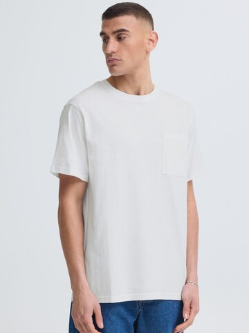 Tricou 'Durant' de la !Solid pe alb