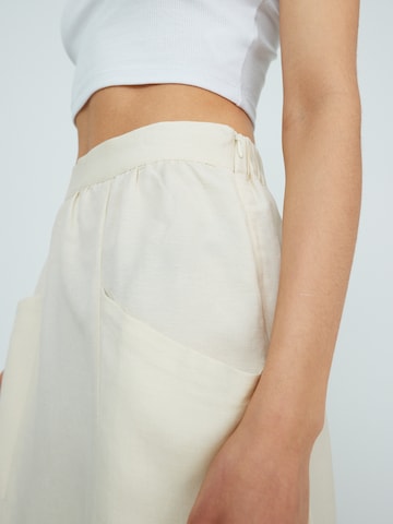 EDITED Skirt ' Morgan' in Beige