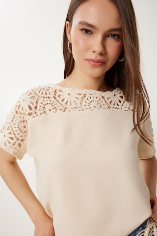 Camicia da donna di Happiness İstanbul in beige