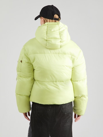 ALPHA INDUSTRIES Zimní bunda – zelená