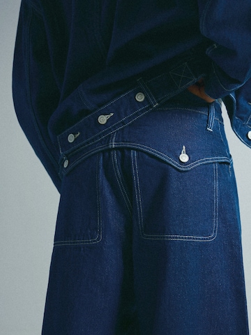 Bershka Barrel Jeans in Blue