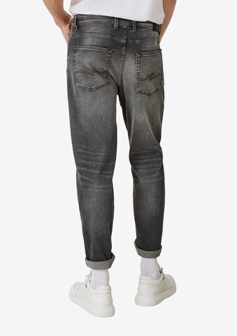 QS Tapered Jeans in Grey