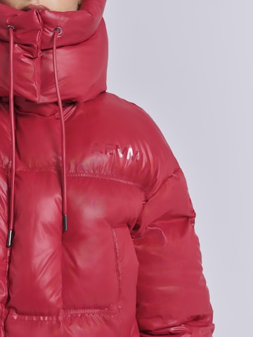 AEMMI Winter Jacket in Red