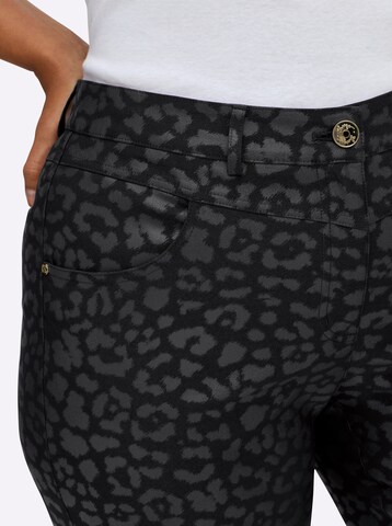 SHEEGO Slimfit Nadrág - fekete