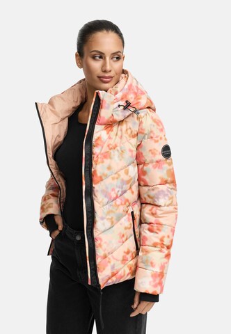 Giacca invernale di MARIKOO in beige: frontale