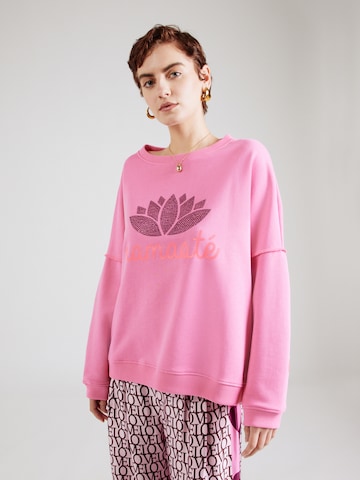 miss goodlifeSweater majica 'Namasté' - roza boja: prednji dio