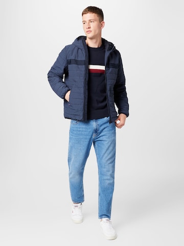 TOMMY HILFIGER Overgangsjakke i blå