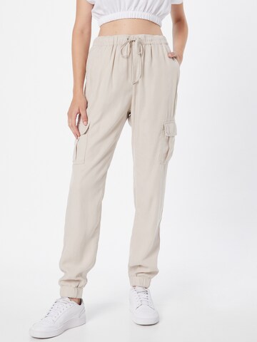 QS Tapered Cargo Pants in Beige: front