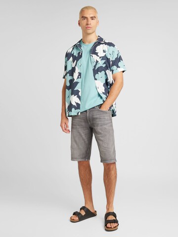 s.Oliver Regular Shorts in Grau