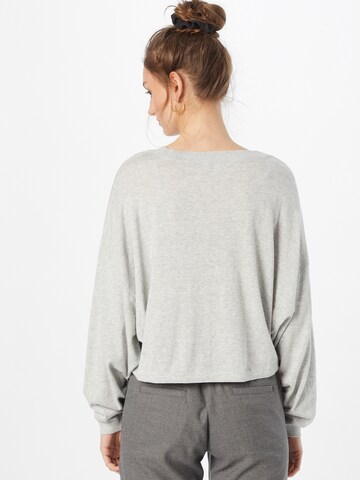 Pull-over ESPRIT en gris