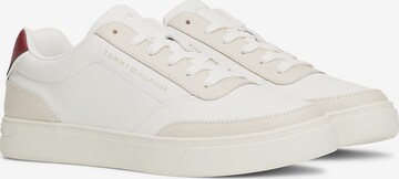 TOMMY HILFIGER Sneakers laag 'Elevated' in Wit