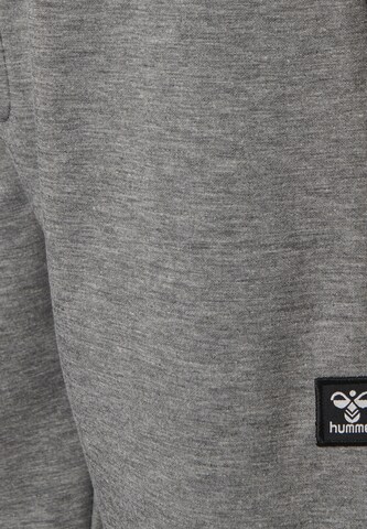 Hummel Regular Workout Pants in Grey