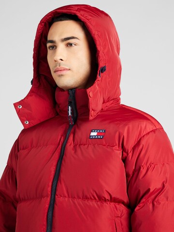 Tommy Jeans Winter jacket 'Alaska' in Red