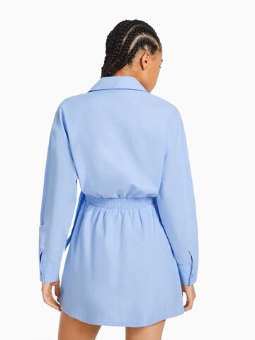 Bershka Kleid in Blau