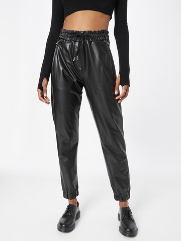 Herrlicher Regular Pants in Black: front