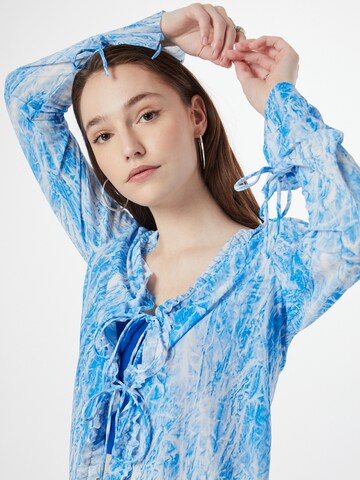 WEEKDAY - Camiseta en azul