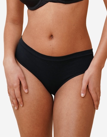 SugarShape Panty in Black: front