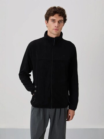 Tommy Life Jacke in Schwarz