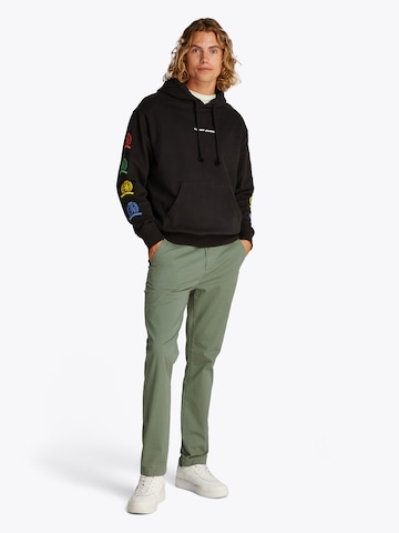 Tommy Jeans Regular Chino 'AUSTIN' in Groen