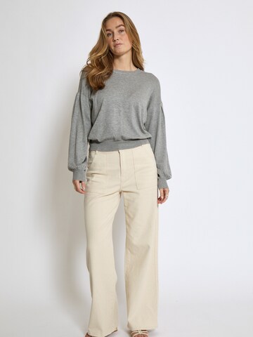 Pull-over 'Melea' minus en gris