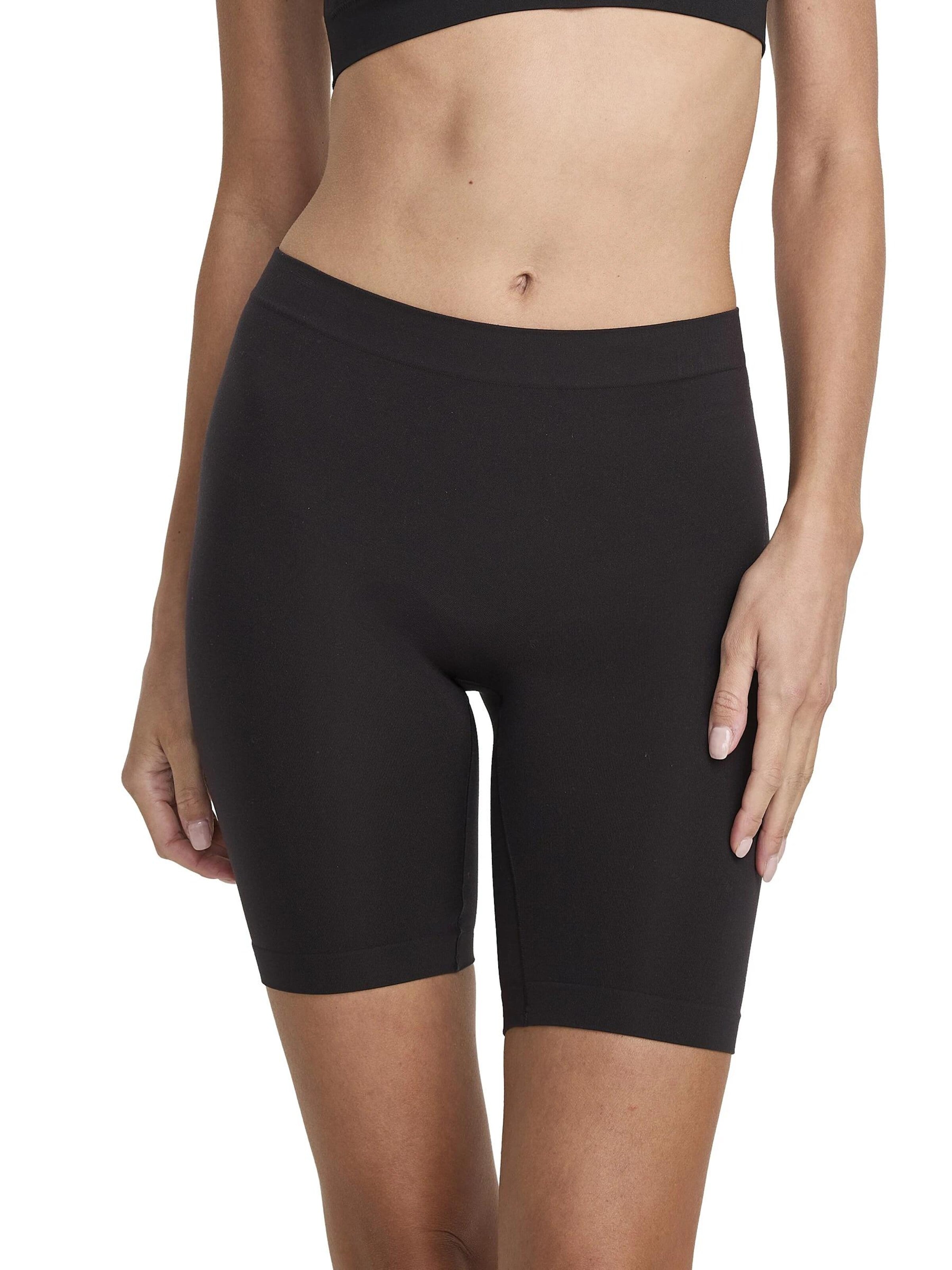 JOCKEY Shaping Pants 'Skimmies® Seamfree™ Ultralight Smoothing Mid-Thigh Slipshort' in XXL in Black, Item view
