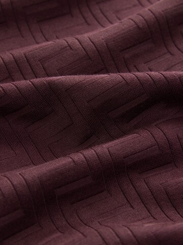 Next - Camiseta en rojo