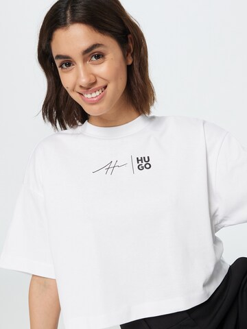 HUGO Red - Camiseta 'Cropped Tee' en blanco