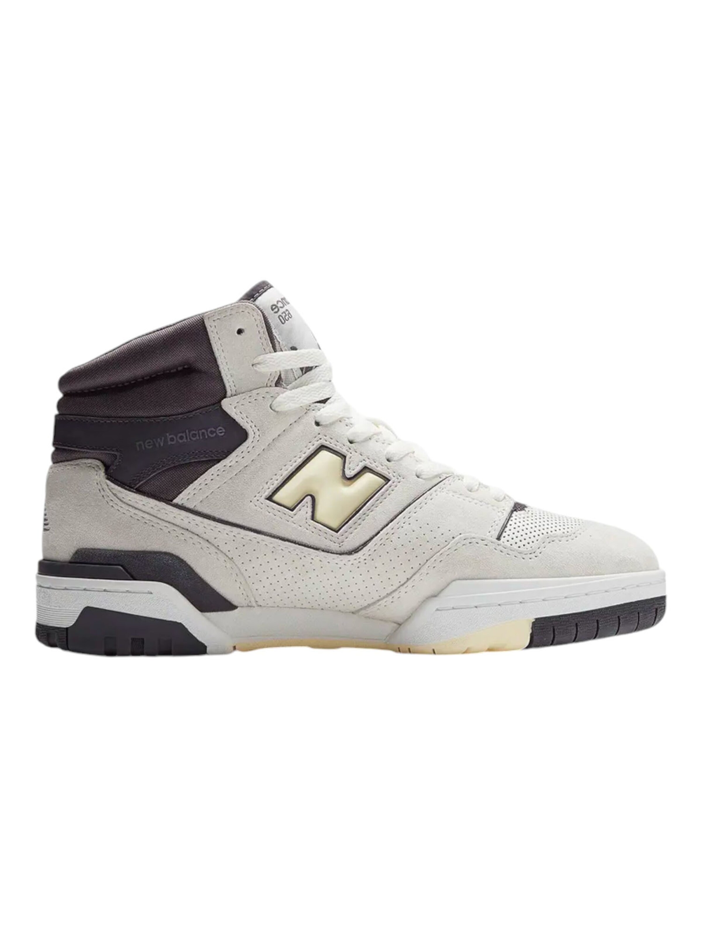 Sneaker alta di new balance in colori misti: frontale