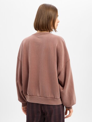AMERICAN VINTAGE Sweatshirt ' Jitbay ' in Brown
