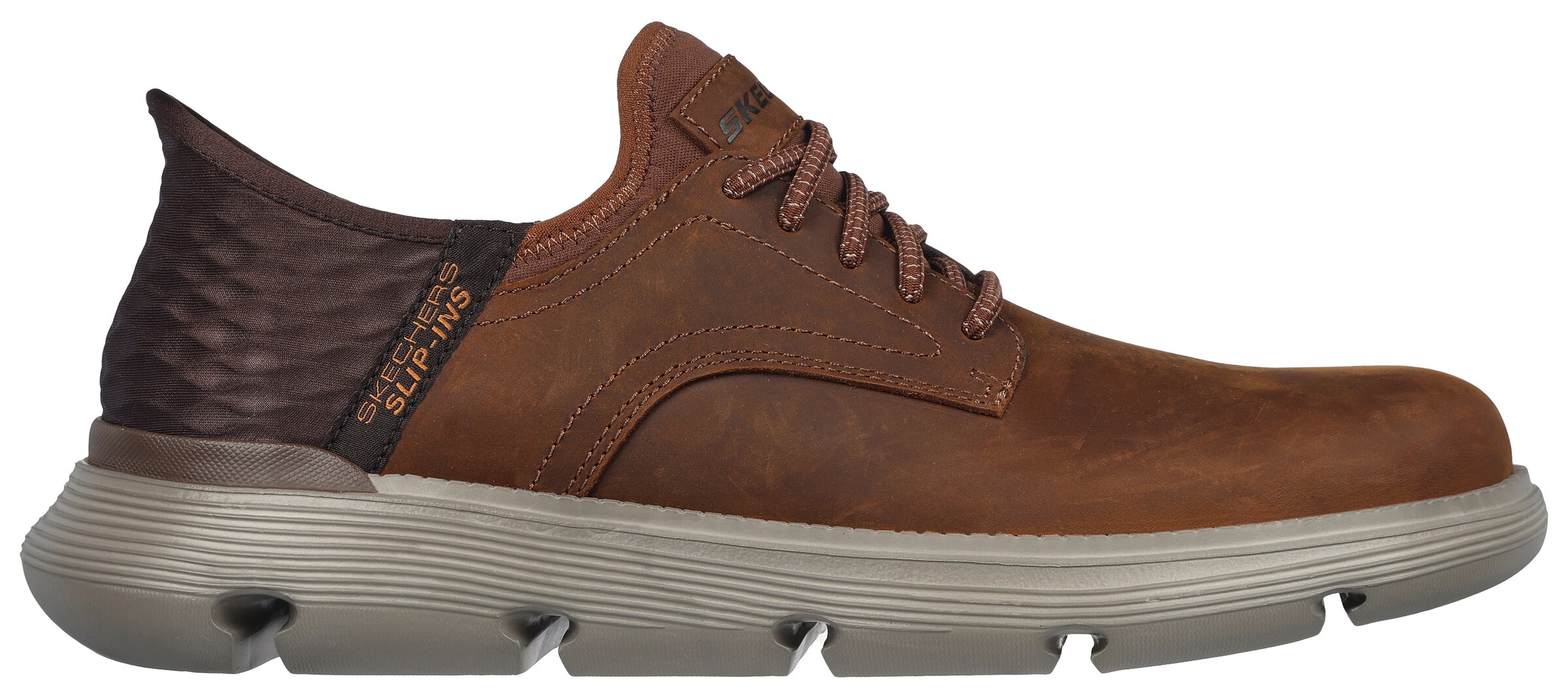 SKECHERS Sneaker in Braun