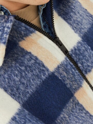 Veste mi-saison 'JORCole' JACK & JONES en bleu